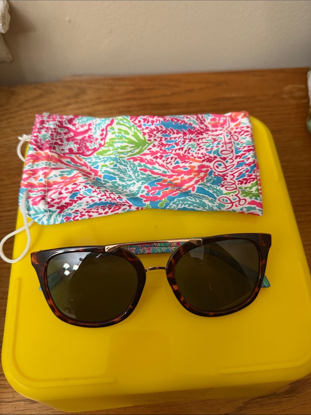 Lilly Pulitzer Tortoiseshell Sunglasses with Pink & Green Floral Pouch